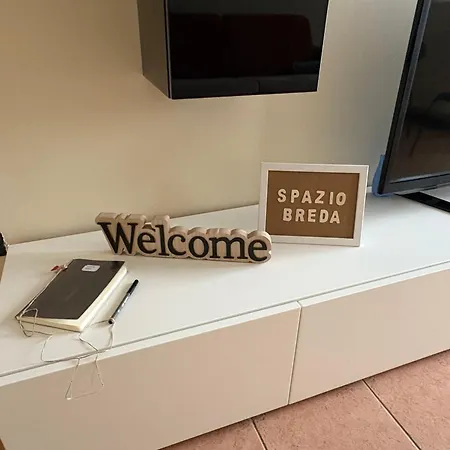 Spazio Breda - Free Garage, Metro M1, Balcony Milan